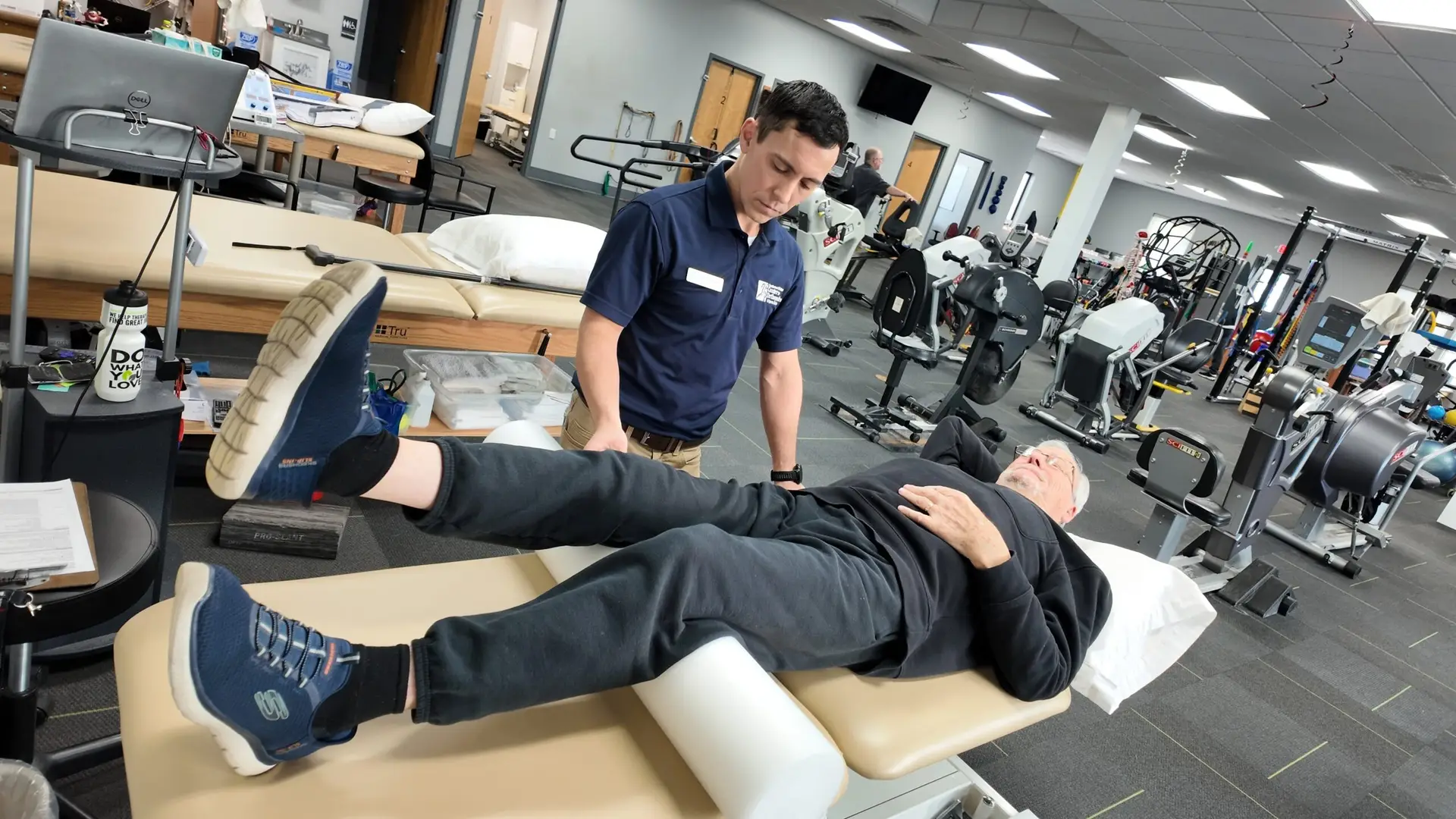 William Rohm, a patient at SWM Ortho, getting Physical Therapy.